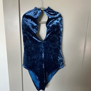 Blue velvet material swimsuit